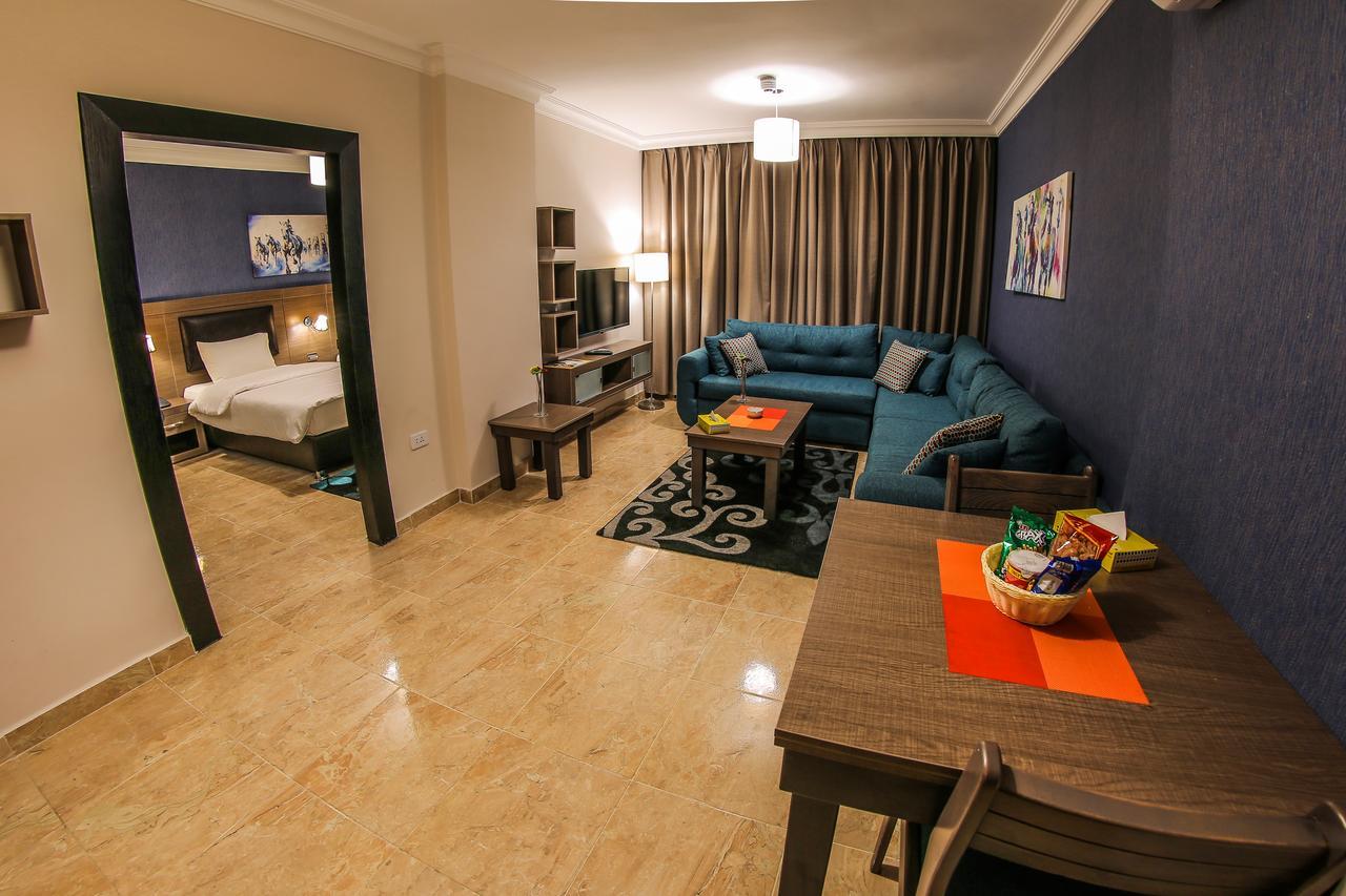 Ibiza Hotel Amman Exterior photo