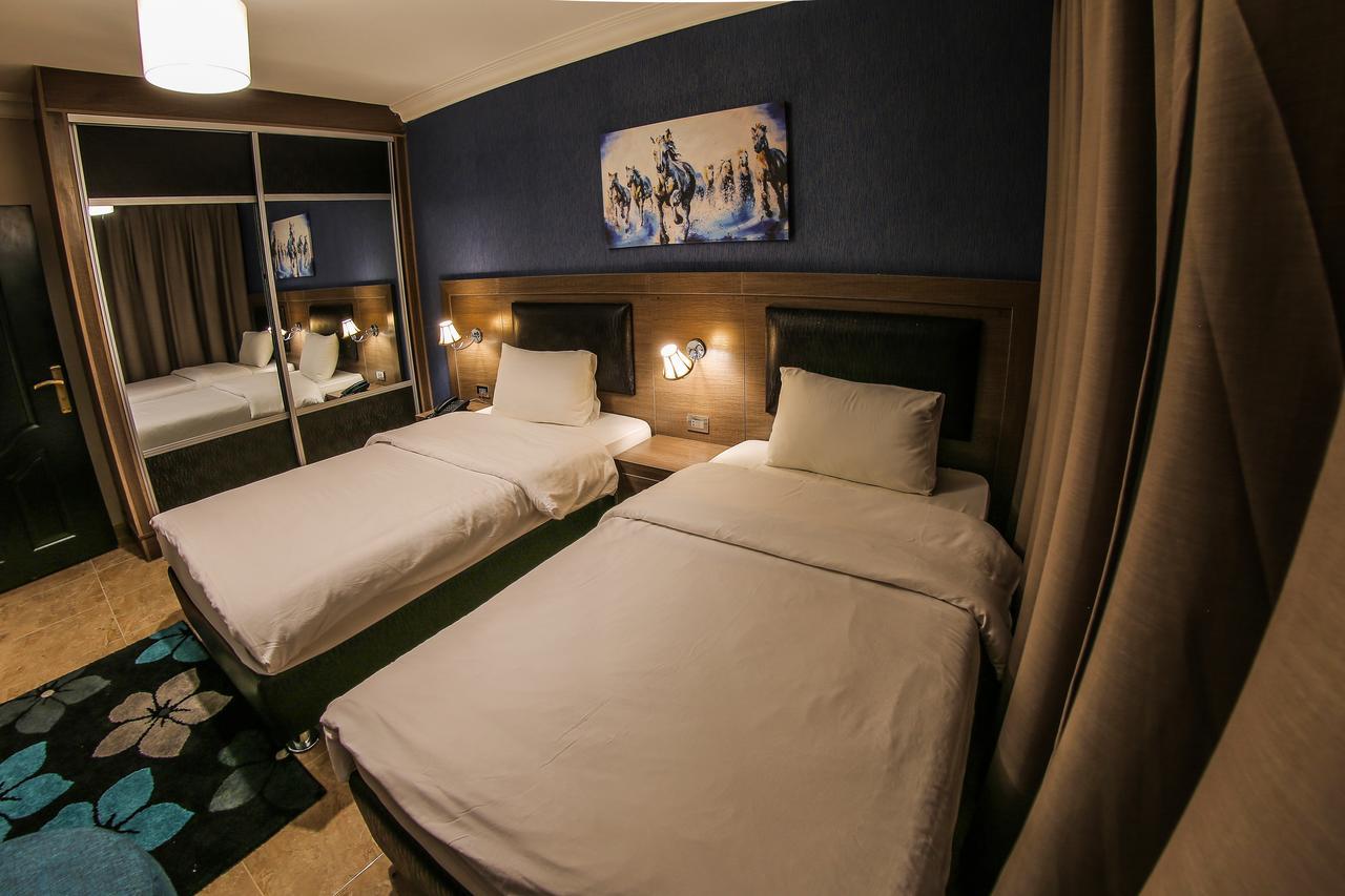 Ibiza Hotel Amman Exterior photo